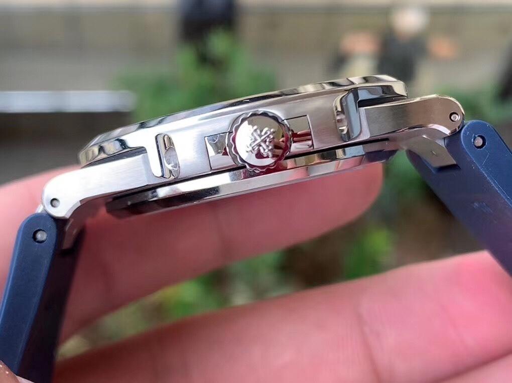 PATEK NAUTILUS 5711 STAINLESS STEEL RUBBER STRAP