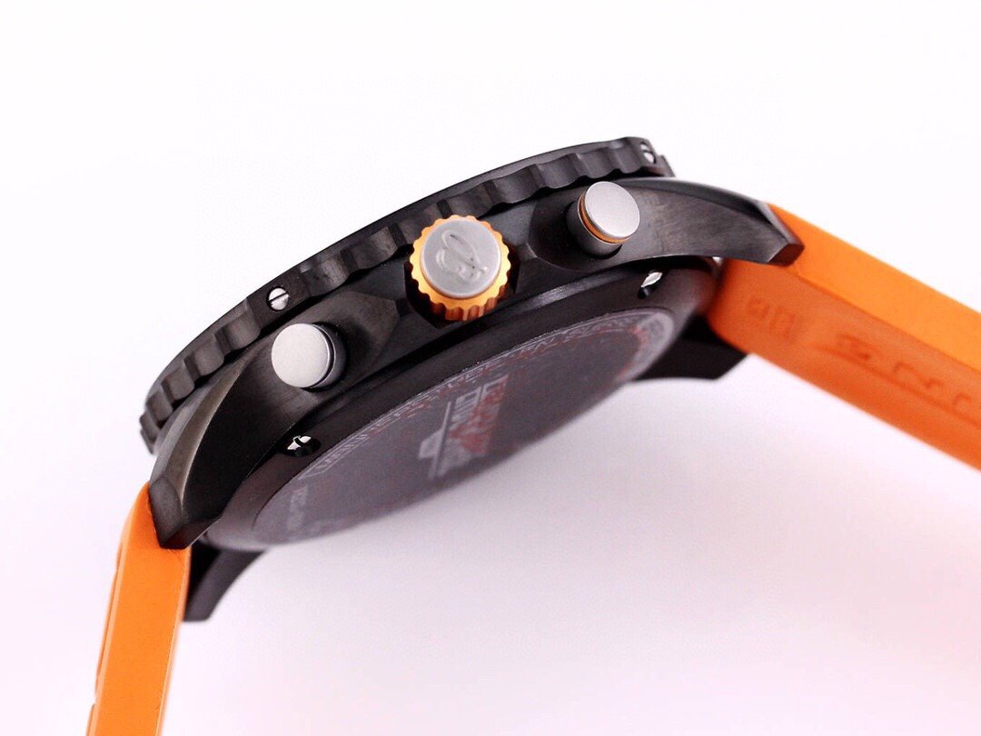 ENDURANCE PRO B82 ORANGE SUPER QUARTZ CHRONOGRAPH