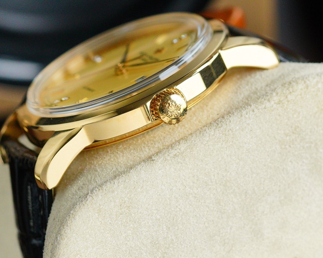 PATEK CALATRAVA 40MM GOLD CASE DIAMOND NUMERALS