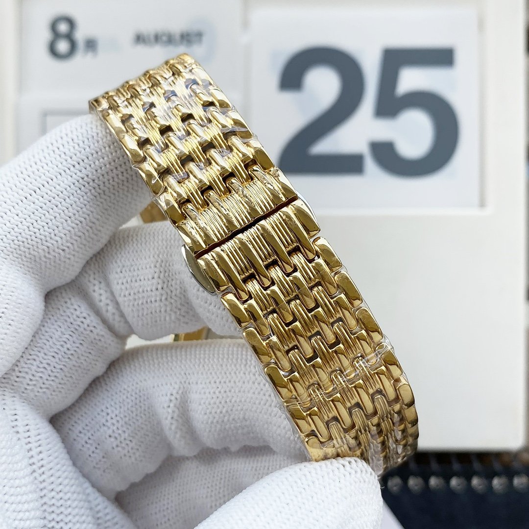 PATEK CALATRAVA GOLD CASE 40MM