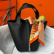 picotin lock 18 black togo shw