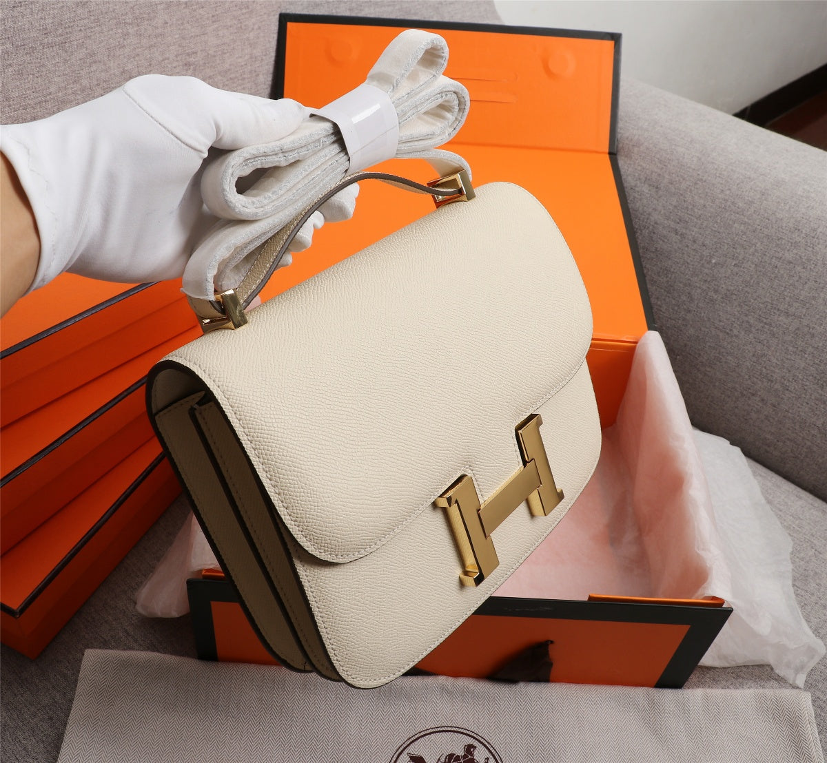 HM CONSTANCE BAGS 22 CREAM EPSOM GOLD HARDWARE