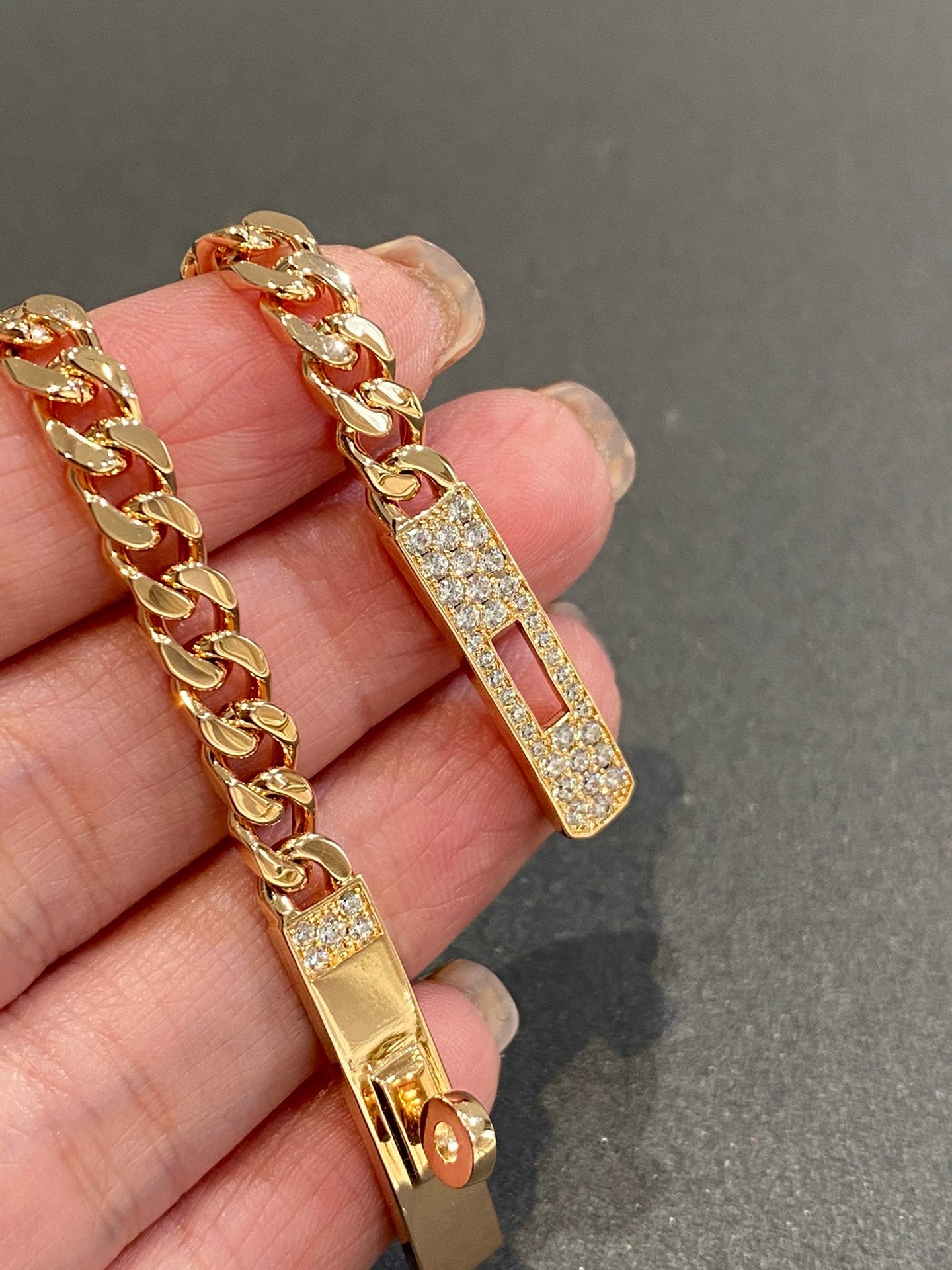 H Kelly Gourmette Gold Diamond Bracelet