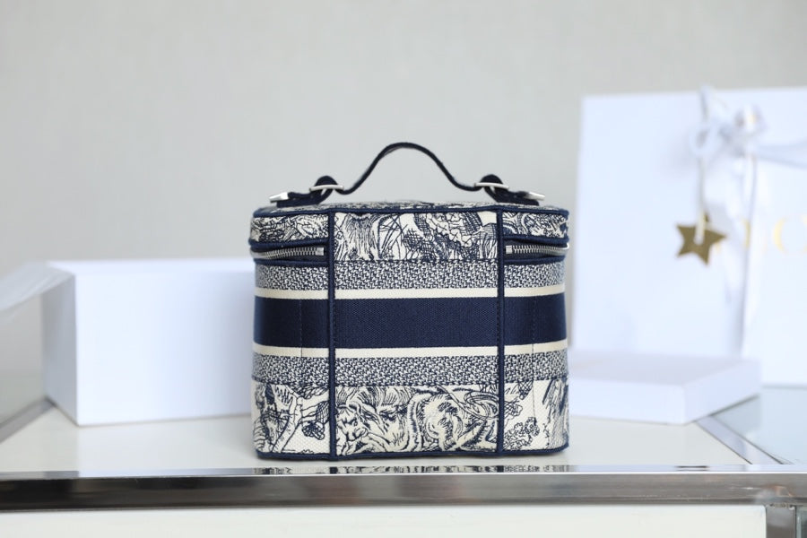 Dior 2025 Diortravel Vanity Bag 24cm Blue mix White Canvas