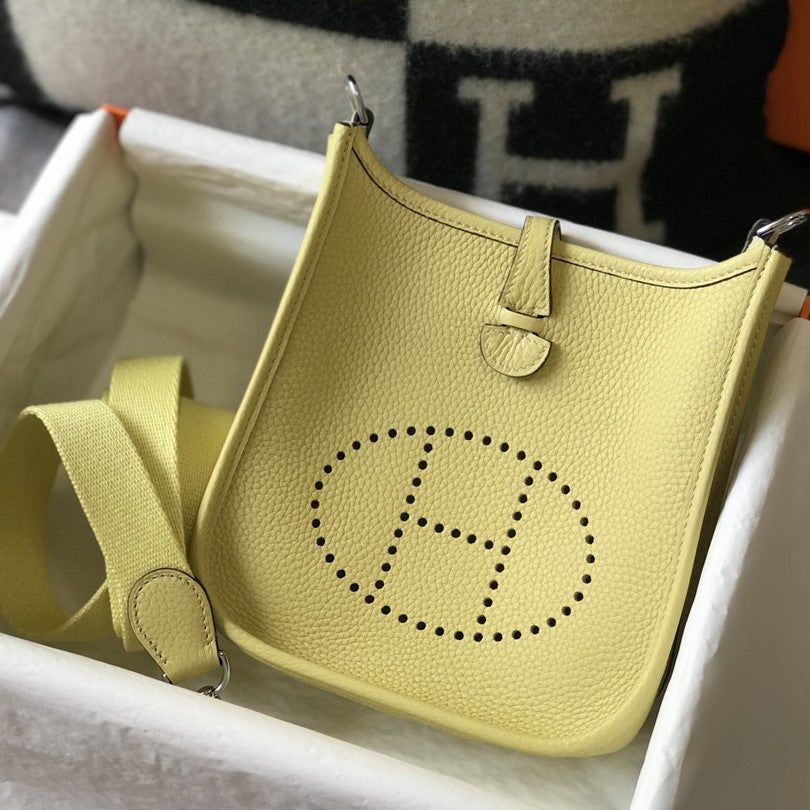 Mini Evelyne 18cm Yellow Togo Shw