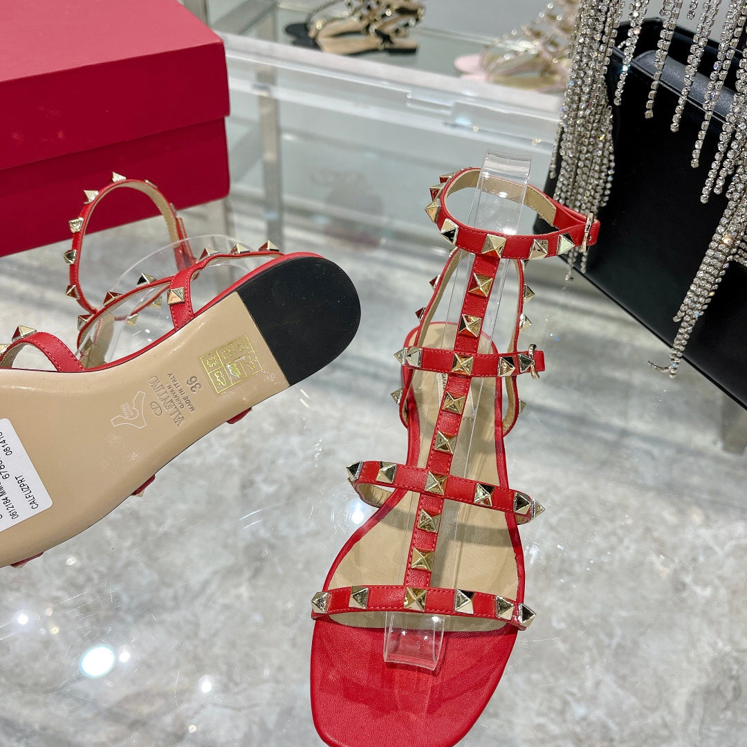 ROCKSTUD SANDAL WITH STRAPS IN CHERRY RED CALFSKIN