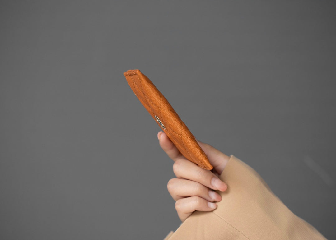 CC CARD HOLDER 11 ORANGE GRAINED CALFSKIN SILVER ICON