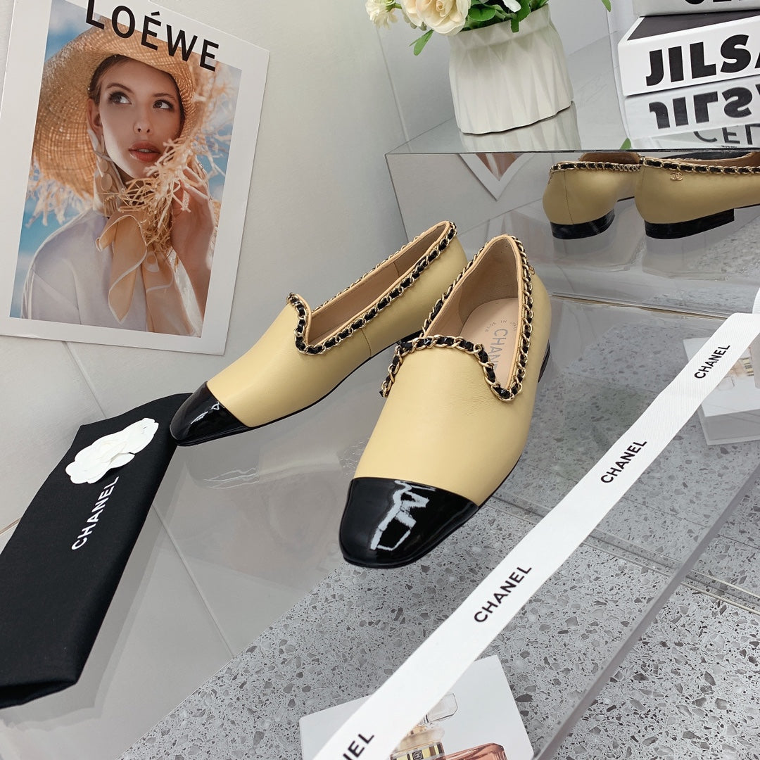 Chanel 2026 Chain Trim Loafers Sheepskin 162112