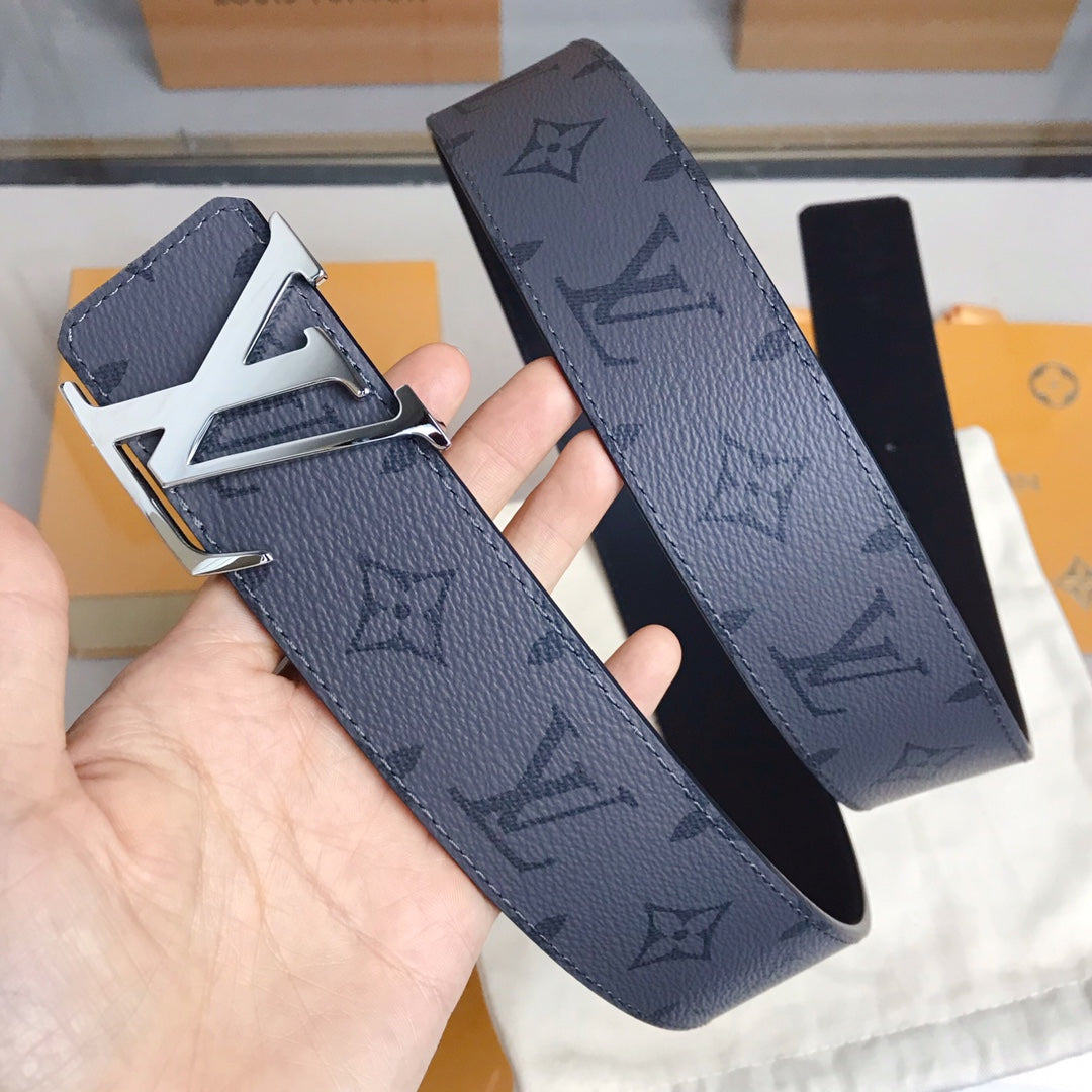 Louis Vuitton 2026 Initiales Belt 40mm Navy Blue Leather 215251
