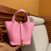 picotin lock 18 pink togo ghw