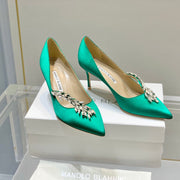Manolo Wheat Ear Rhinestone Pumps Green Silk Fabric 327454
