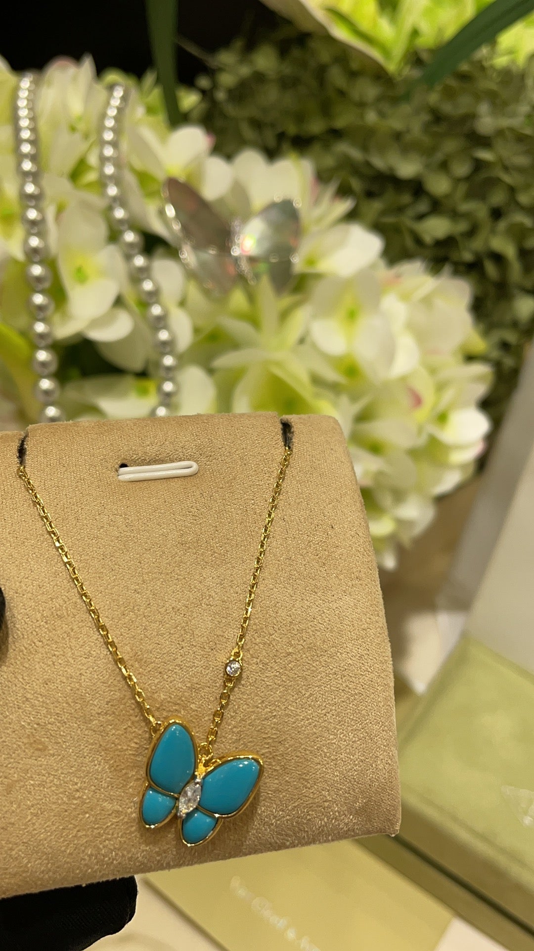 VCA Butterfly Turquoise Necklace Gold 1 Diamond