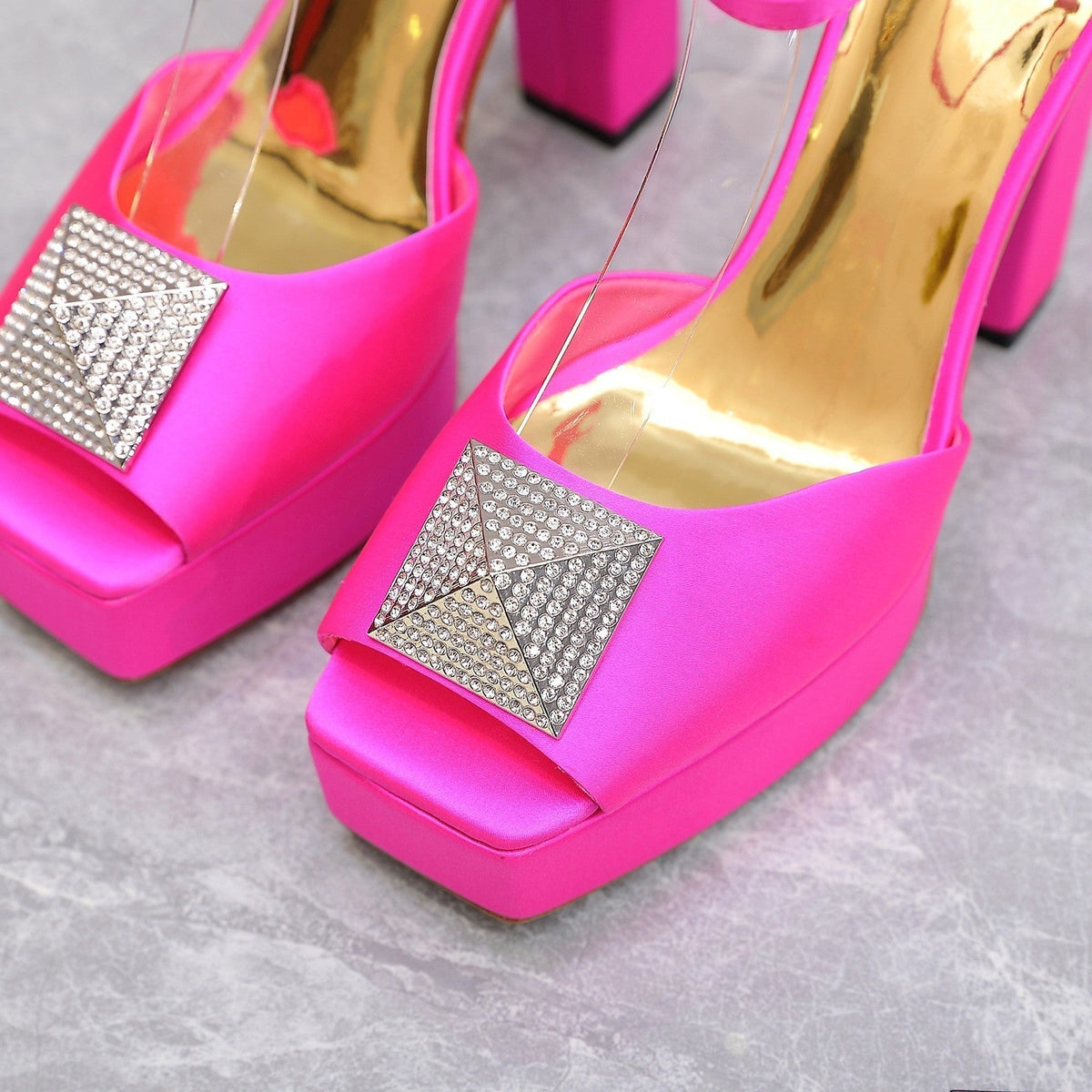 Open Toe Pump With One Stud Diamond Patent Pink Leather 130MM