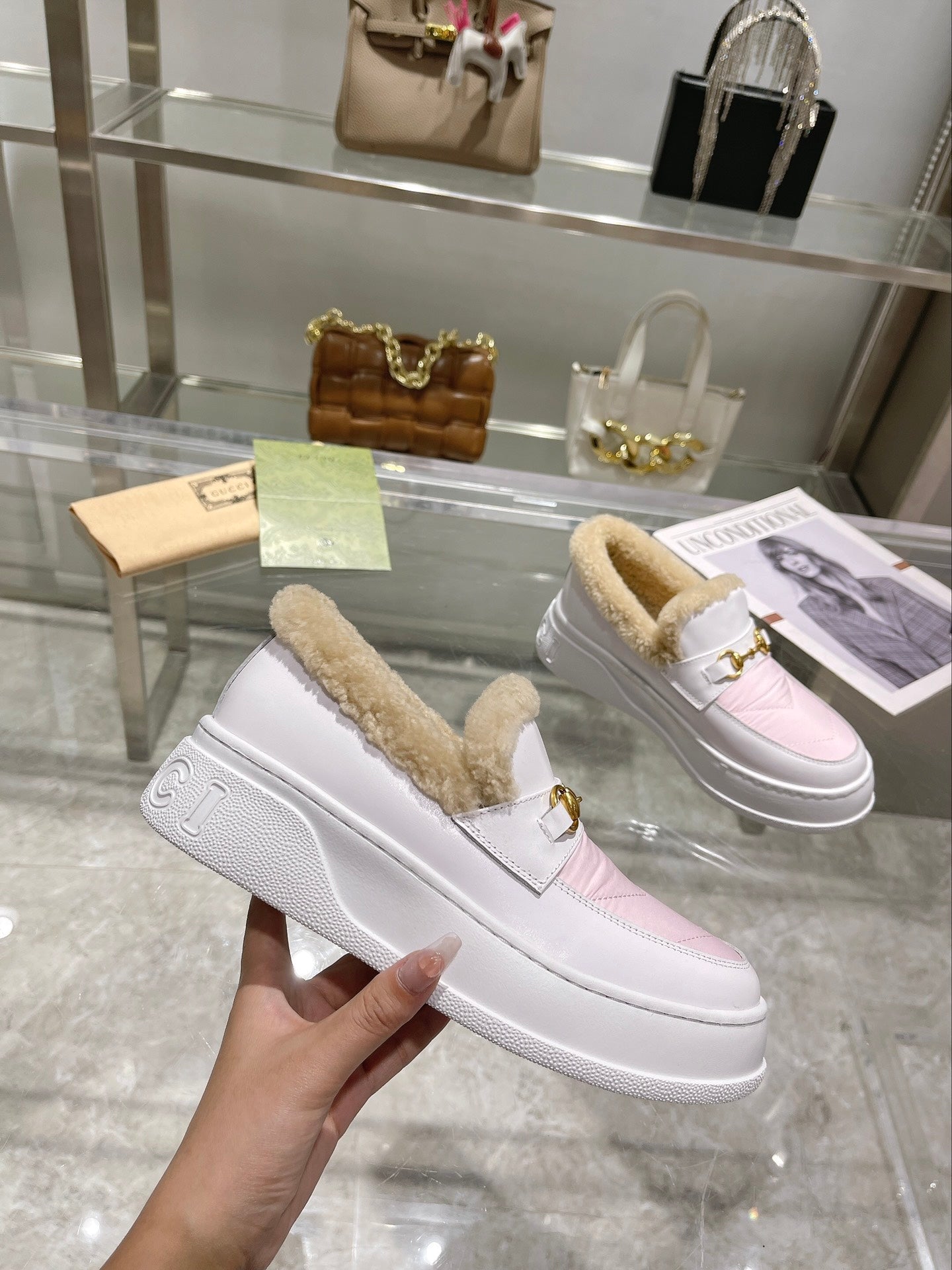GG Snow Boots White Pink Calfskin Wool 576241