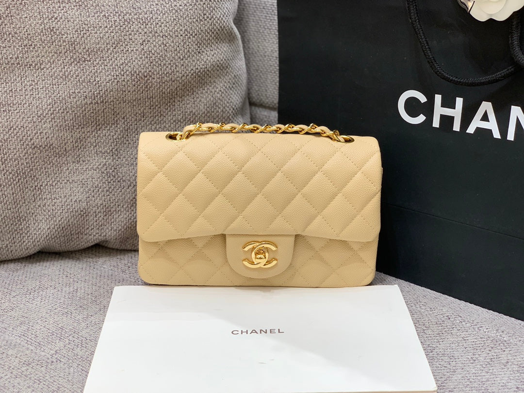 flap bag mini 20cm caviar gold hardware