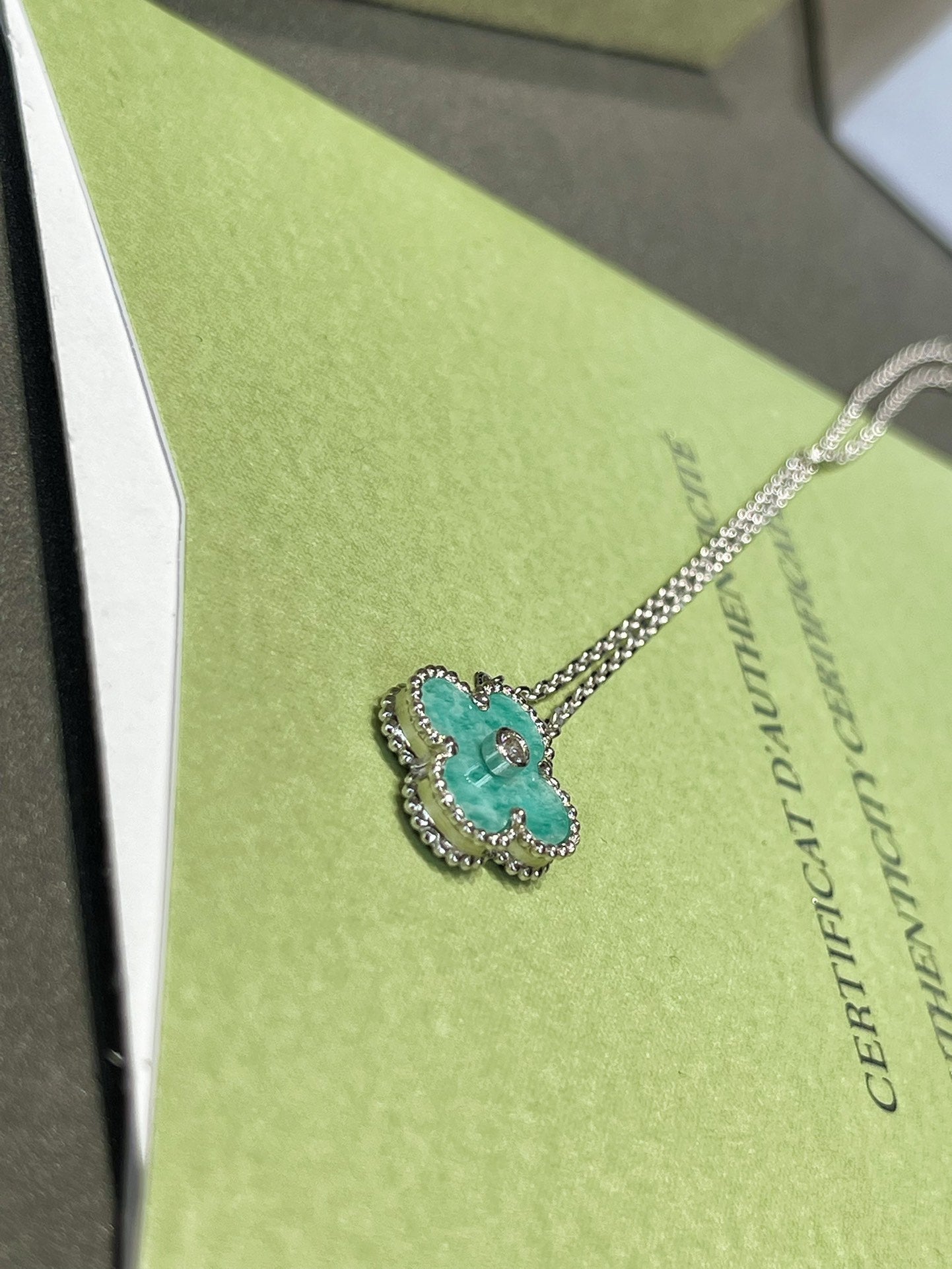VCA Clover Vintage Turquoise Sliver 1 Diamond Necklace