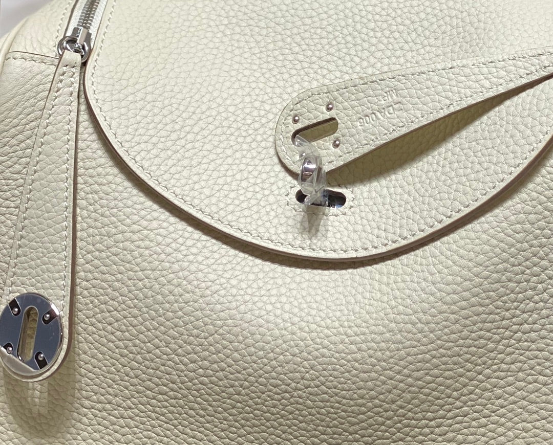 HM LINDY 26 BAG WHITE TAURILLON CLEMENCE LEATHER