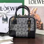 LOE AMAZONA 19 BAG IN BLACK CALFSKIN AND MONOGRAM JACQUARD