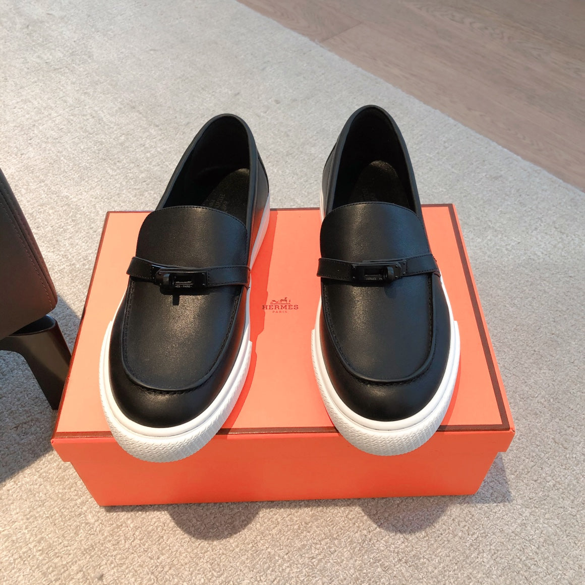 HM GAME SLIP-ON SNEAKER BLACK AND WHITE CALFSKIN