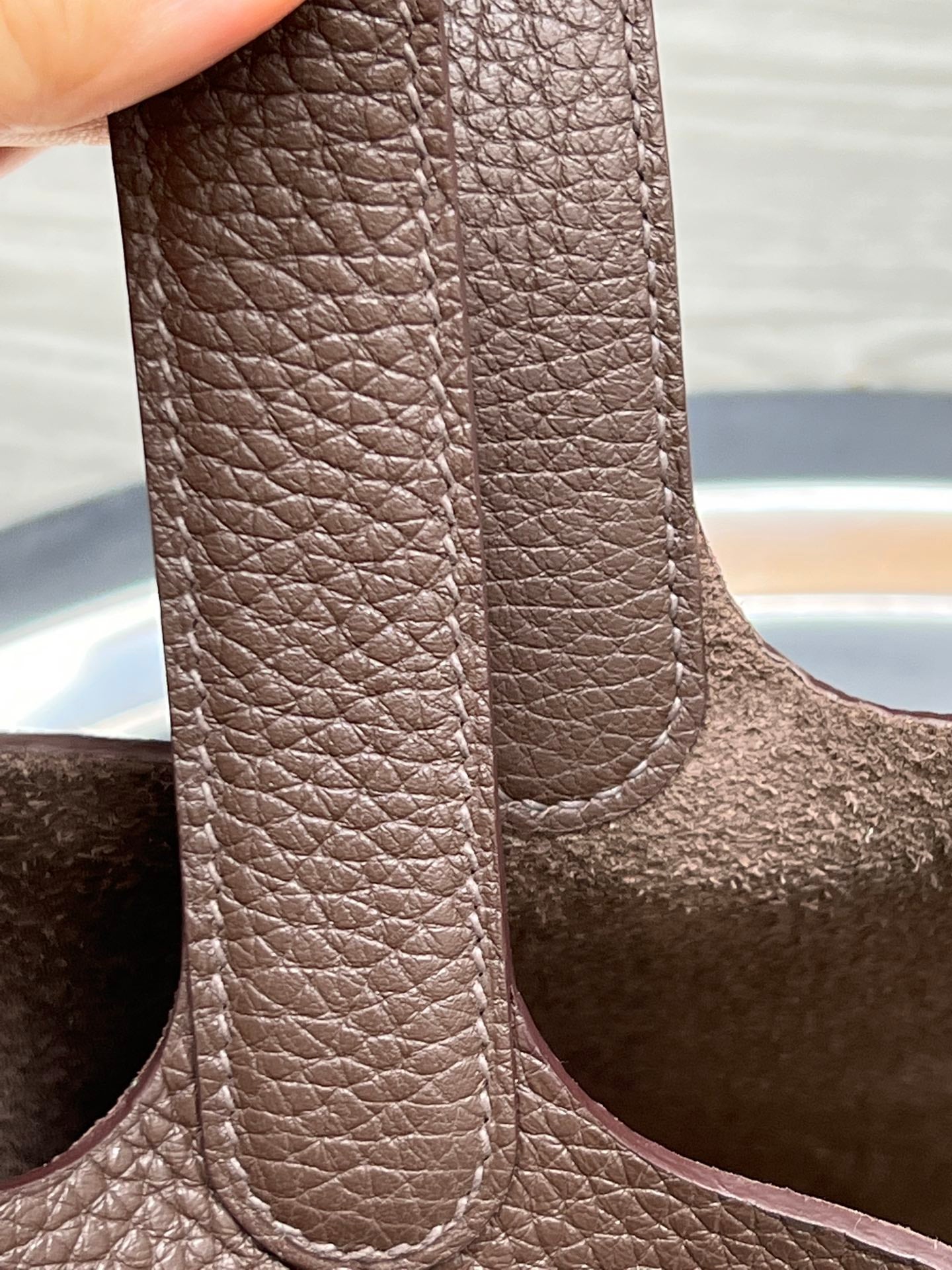 HM PICOTIN LOCK CHOCOLATE TOGO LEATHER
