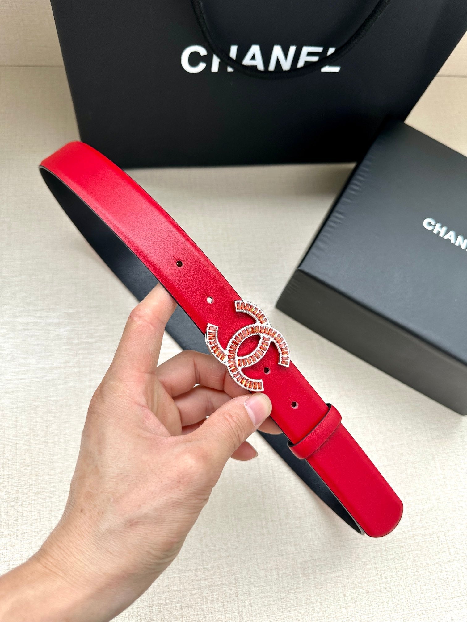 CC Women's Belt 3.0CM Red Black Cowhide Red Buckle 616970