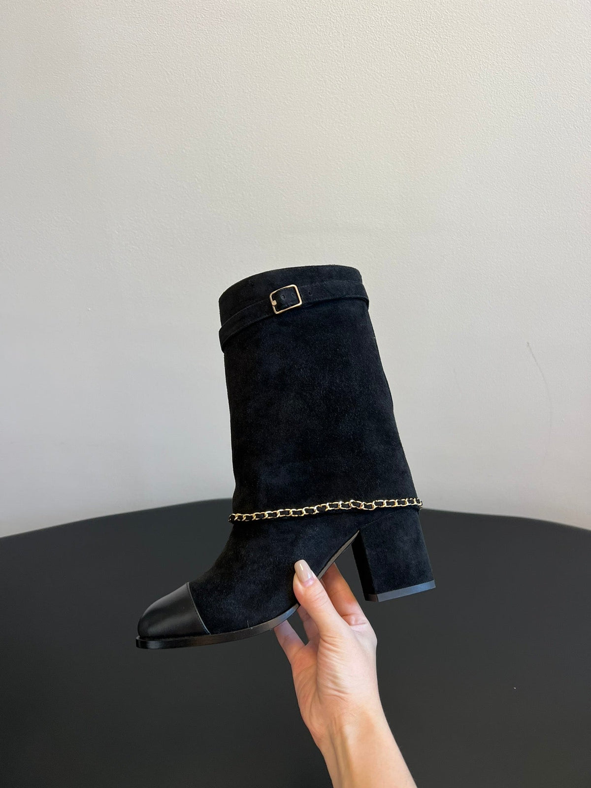 CC Short Boots Black With Chain Suede And Cowhide 944963