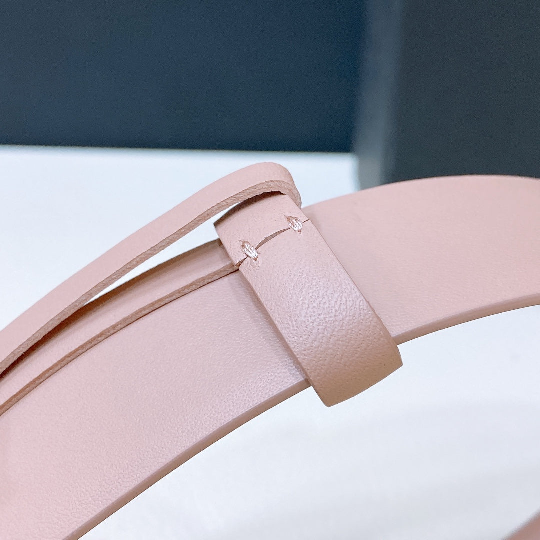 CHANEL BELT 3CM IN LIGHT PINK LAMBSKIN WITH CRYSTAL GOLD HARDWARE