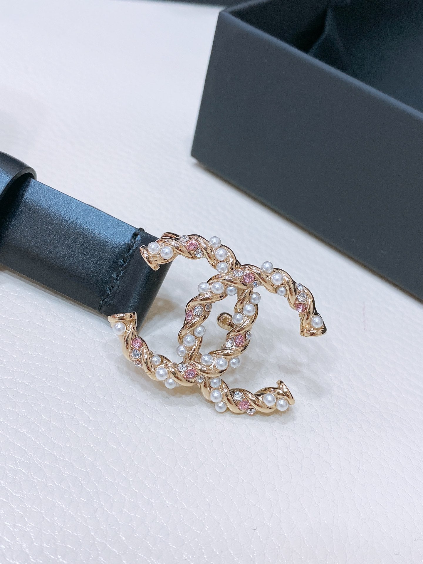 Chanel 2026 Pearl Rhinestone Buckle Belt 20mm Lambskin