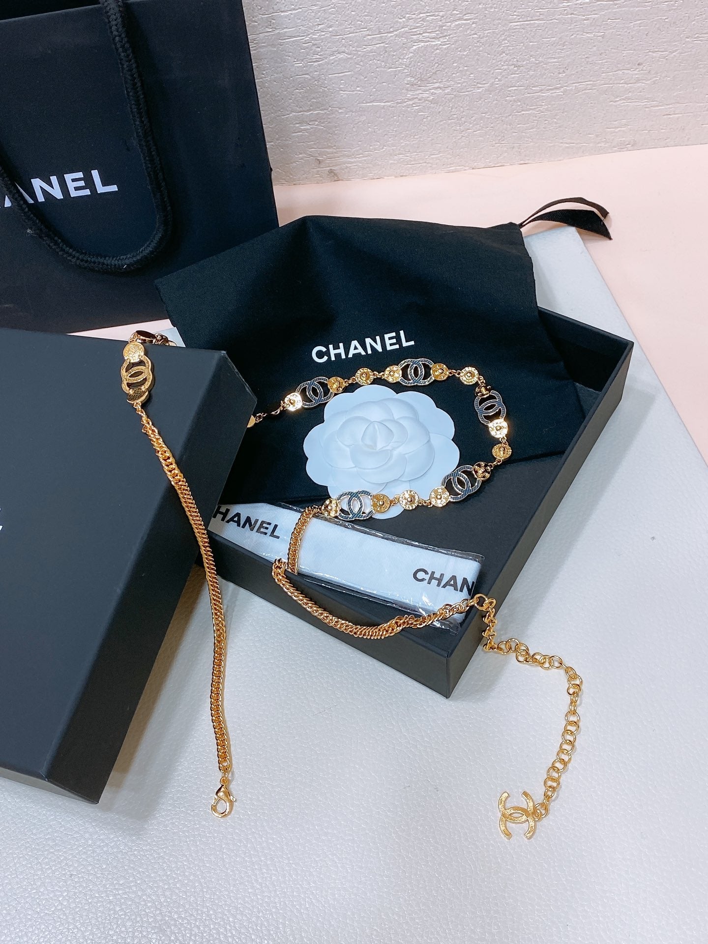 Chanel 2026 CC Medallion Chain Belt Gold