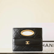 cc 24b cluth 25cm black lambskin