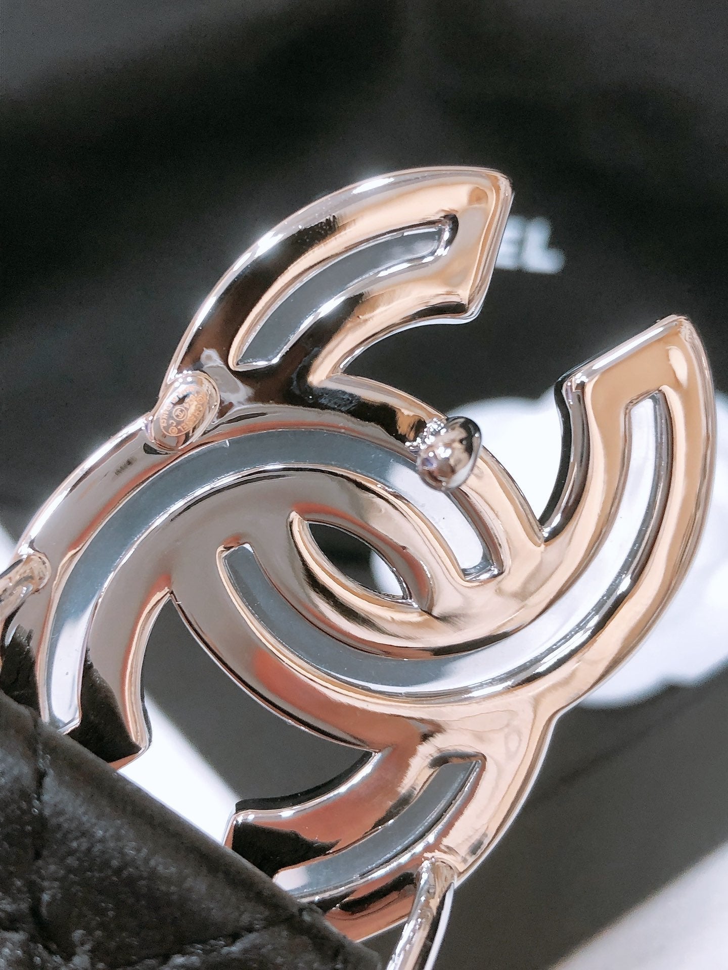 CHANEL BELT 3CM IN BLACK EMBROIDERED LAMBSKIN SILVER  HARDWARE