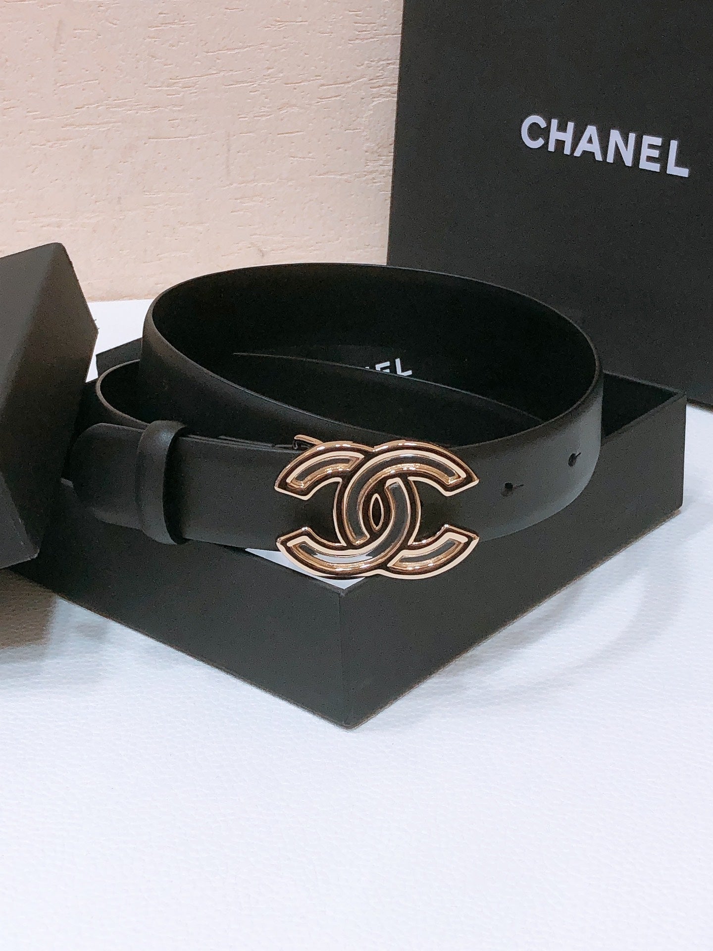 CHANEL BELT 3CM IN BLACK LAMBSKIN WITH GOLD HARDWARE