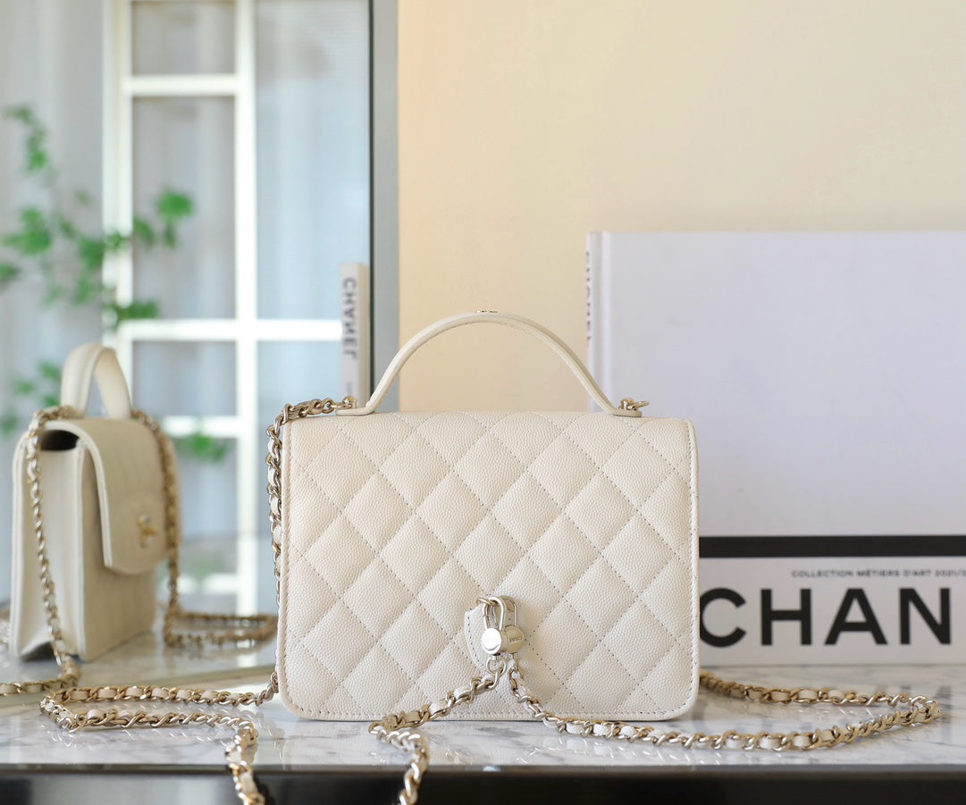 CC 25C Top Handle 18cm Cream Grained Calfskin