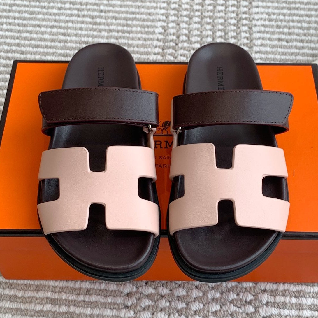 Hermes 2026 Chypre Sandal Two-tone Calfskin 982191