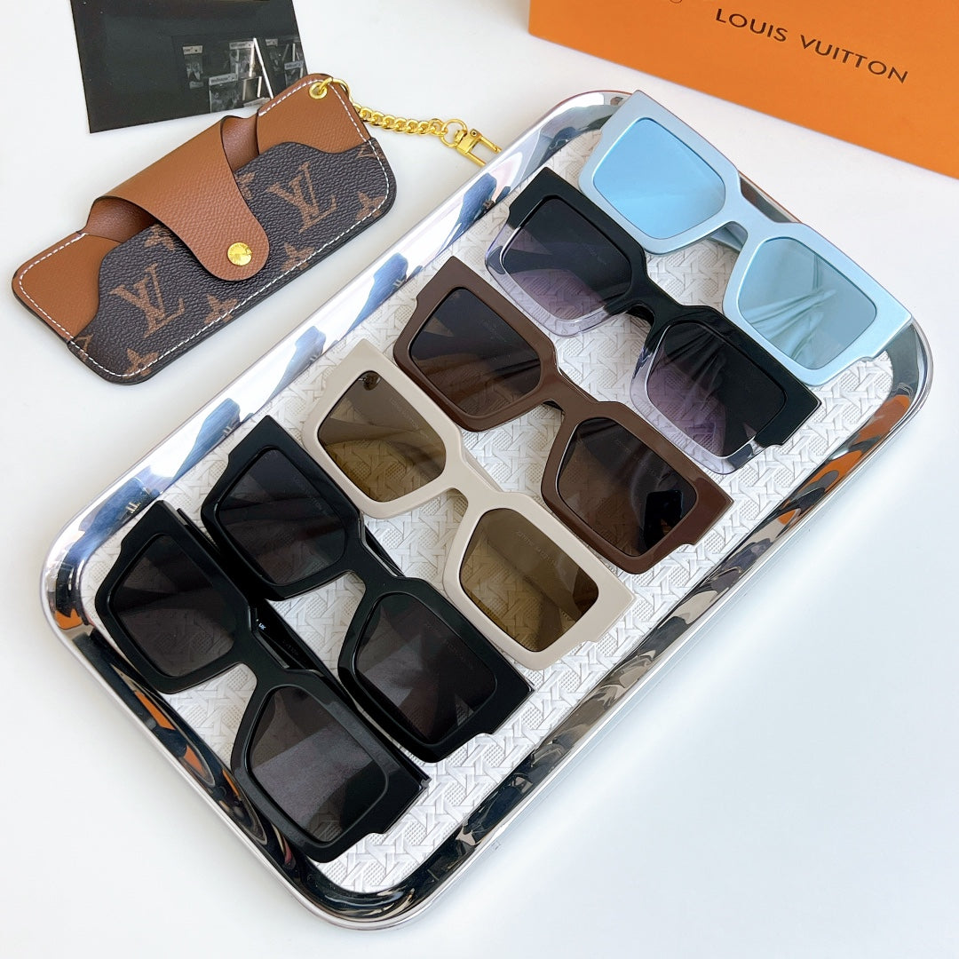 Louis Vuitton Sunglasses 563981