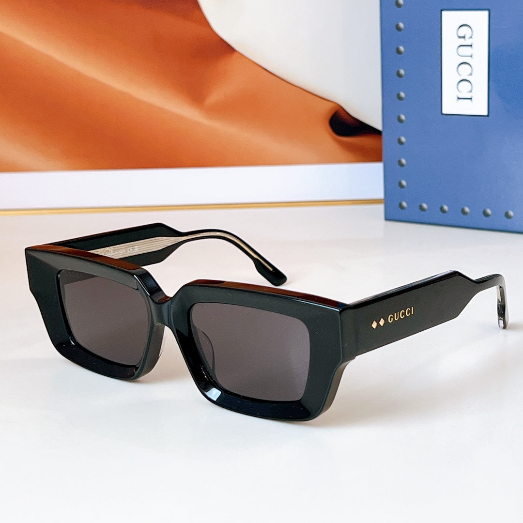 Gucci Sunglasses 600517