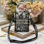 CD Elephant White Mini Book Tote 13.5 cm 336431