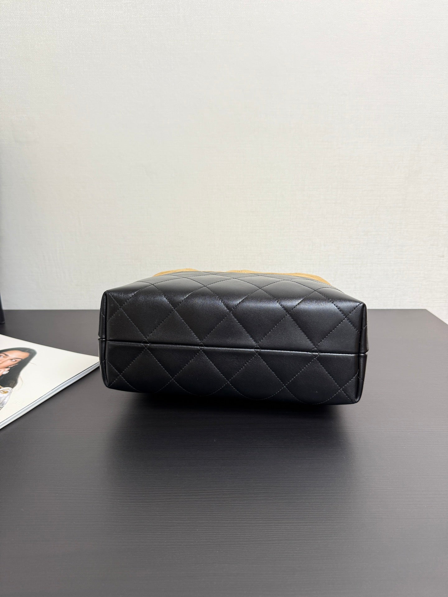 CC 25A Tote 28cm Brown Suede Black Calfskin