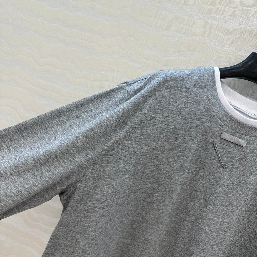 Prada Long-sleeved T-shirt Gray Cotton