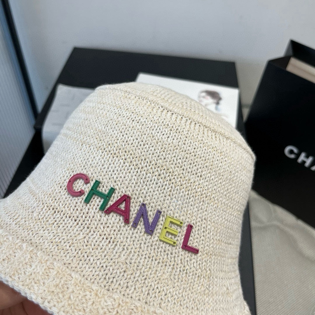 Chanel Knitted Bucket Hat White Wool 705664