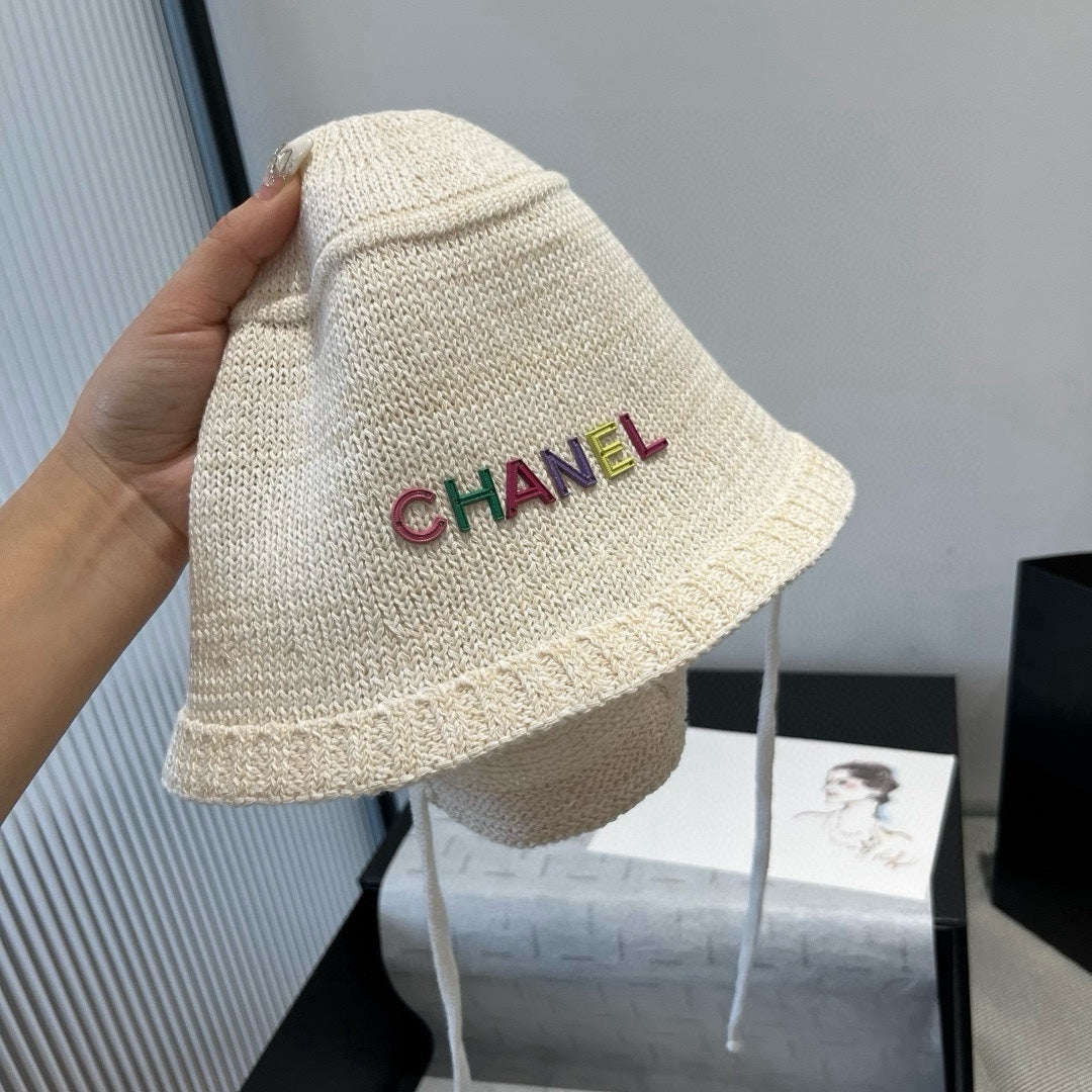 Chanel Knitted Bucket Hat White Wool 705664