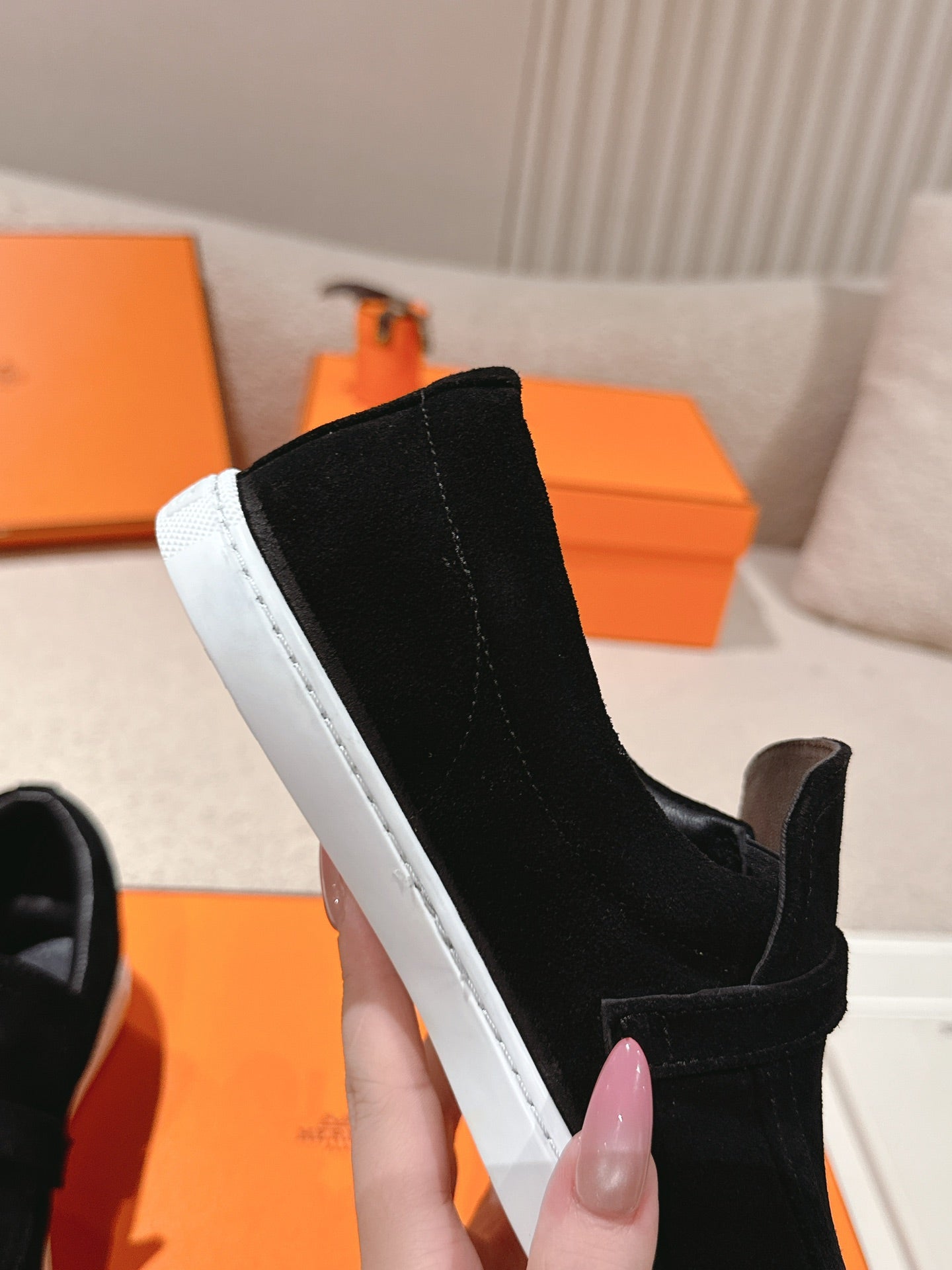 HM 25ss Loafers Black Suede 577160