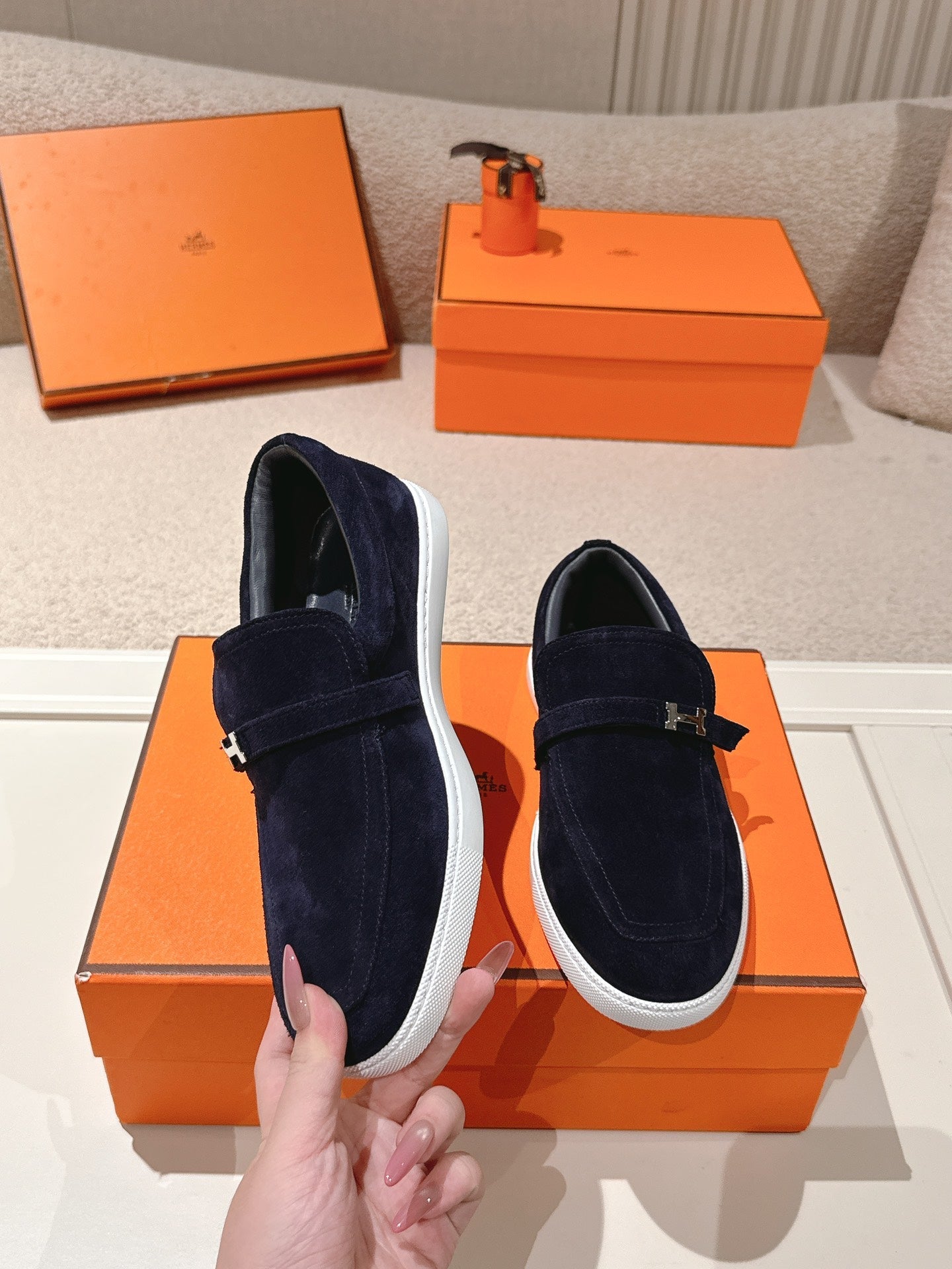 HM 25ss Loafers Navy Blue Suede 577162