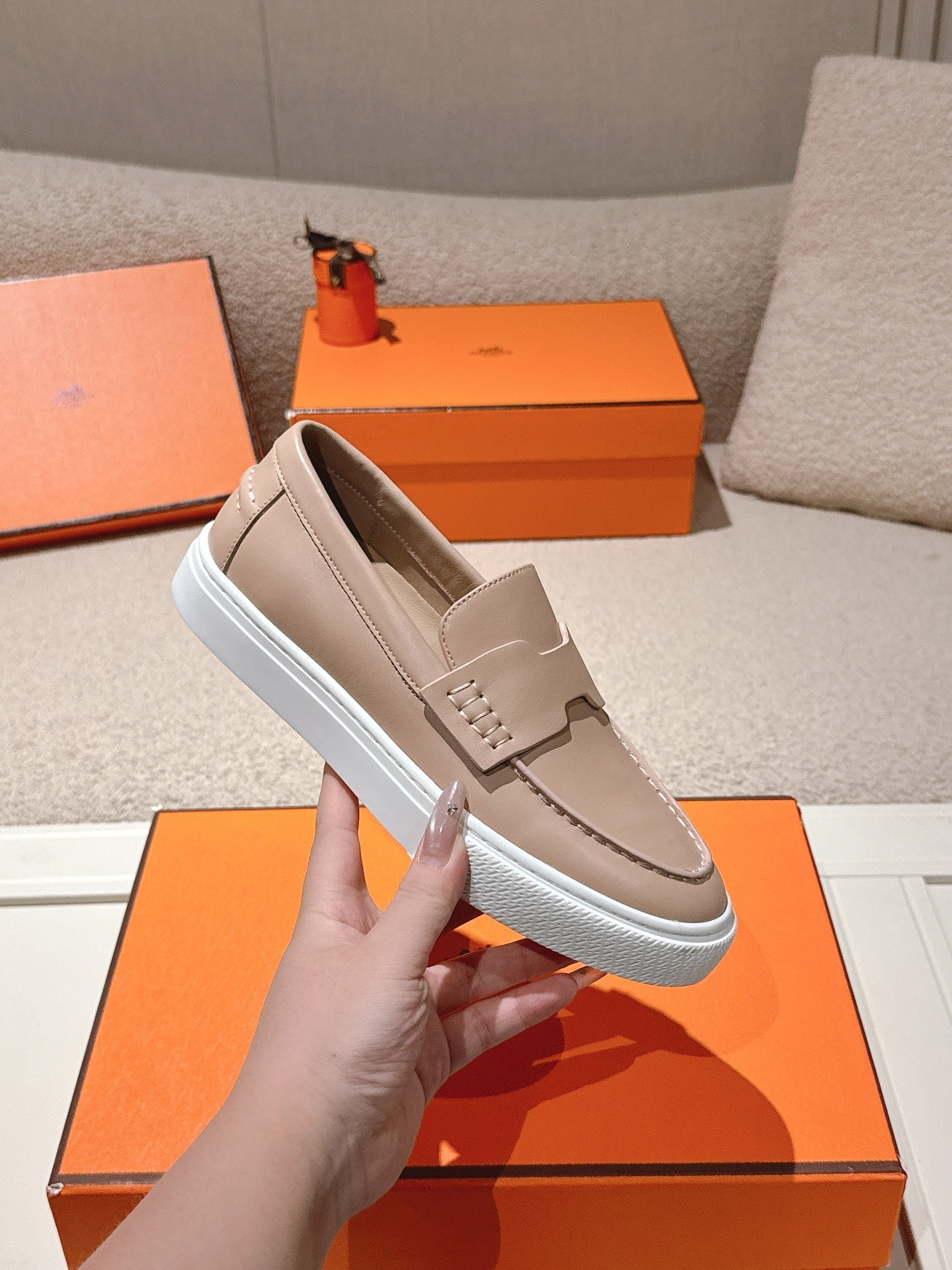 HM 25ss Platform Loafers Beige Sheepskin 577171