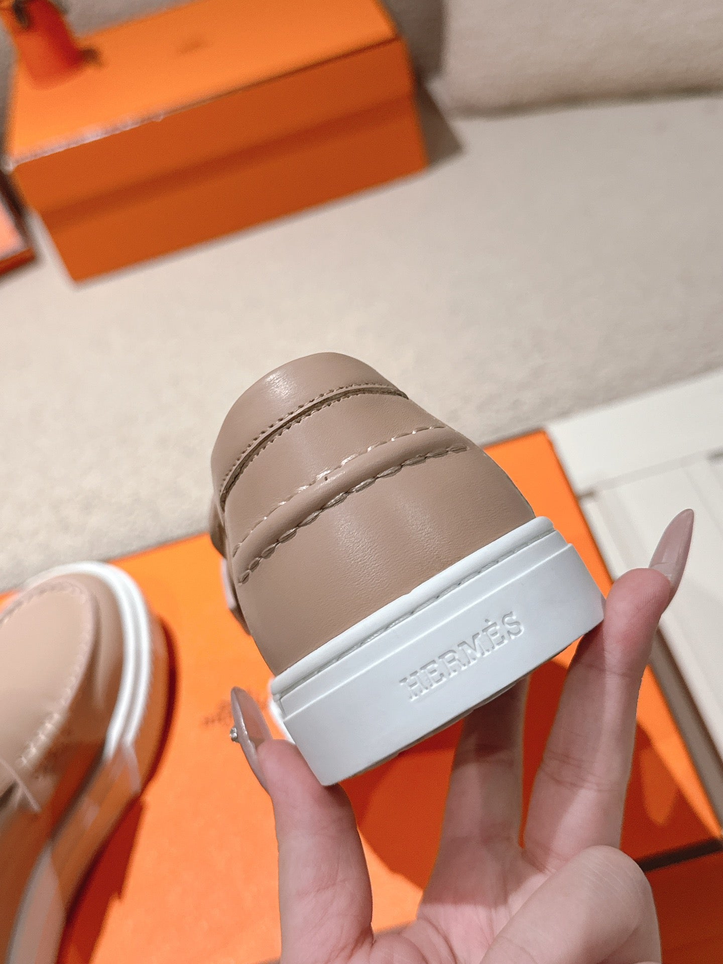 HM 25ss Platform Loafers Beige Sheepskin 577171