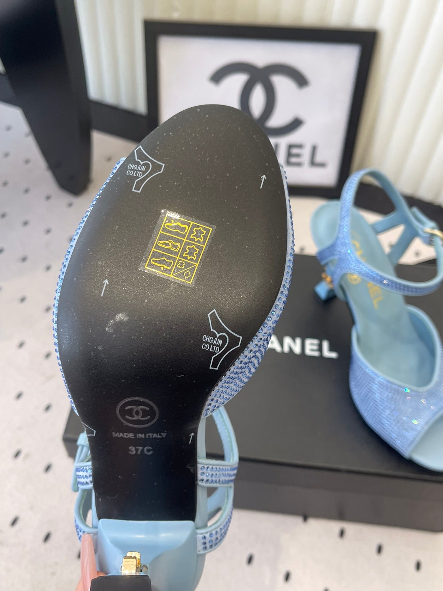 CC 26 Rhinestone Sandal 75mm Blue Lambskin 611732