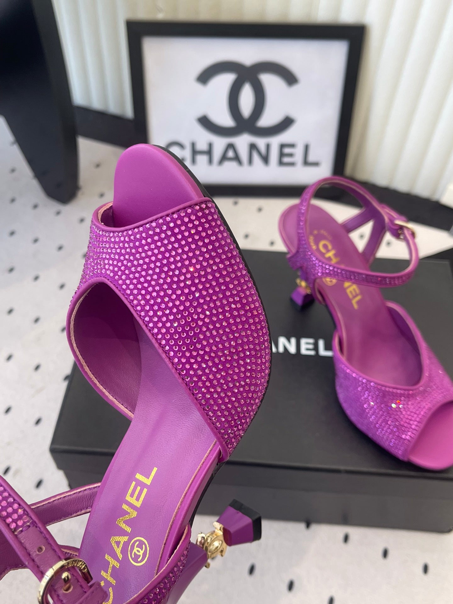 CC 26 Rhinestone Sandal 75mm Purple Lambskin 611733