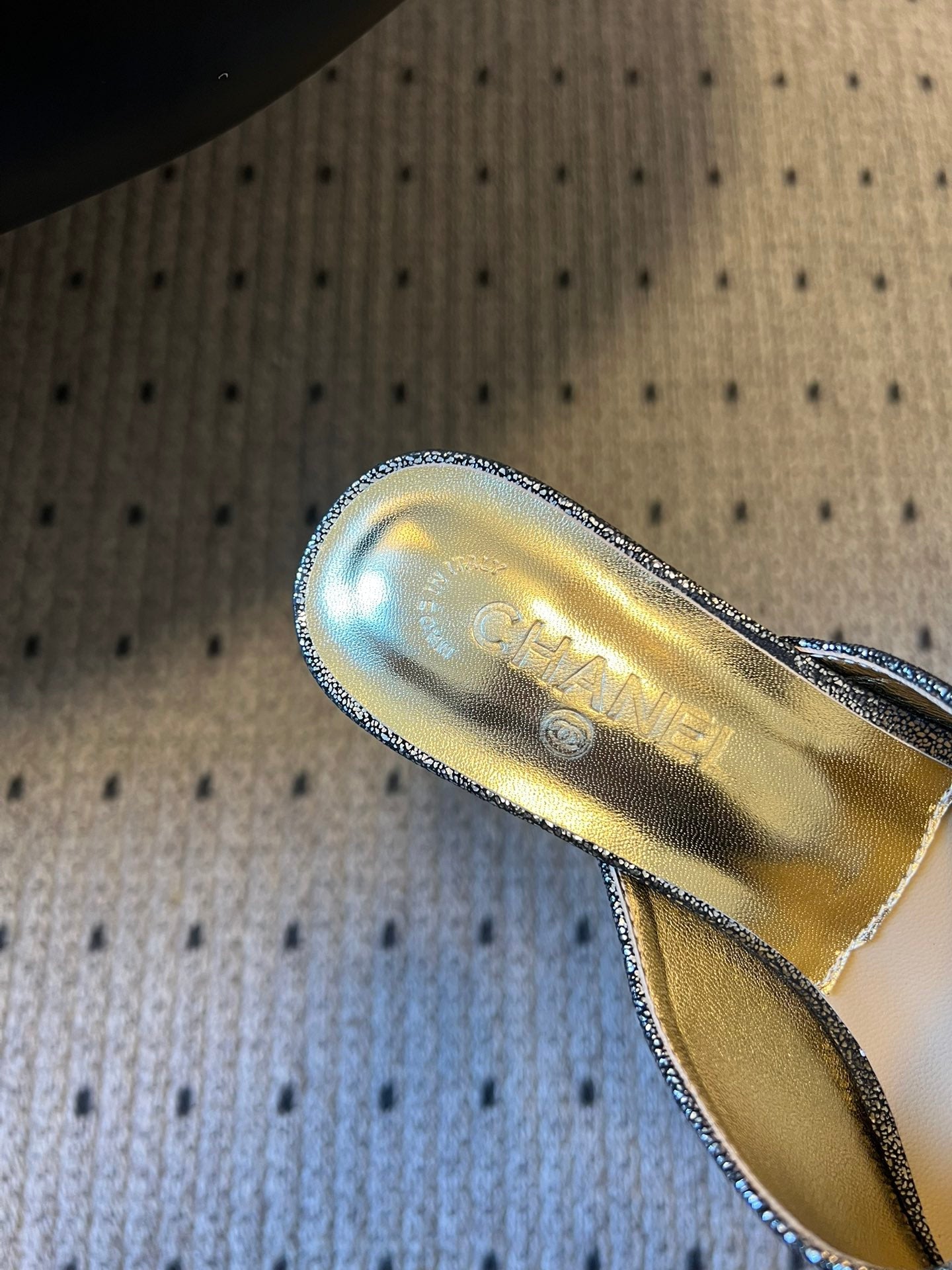 CC 26s High-Heeled Slides 60 Metallic Black Cowhide 627184