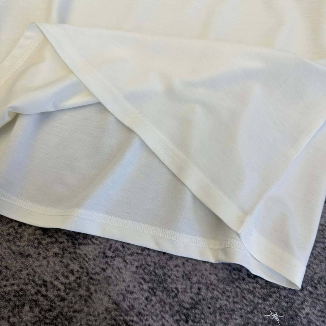 Prada 2026 T-shirt Cream Black Blue Cotton 359319