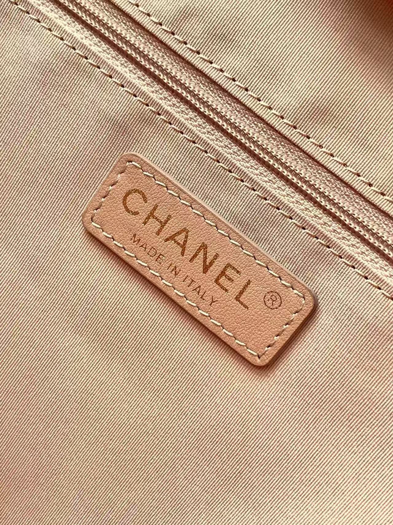 CC 25 Large Crochet Deauville Shopping Bag 34cm Beige